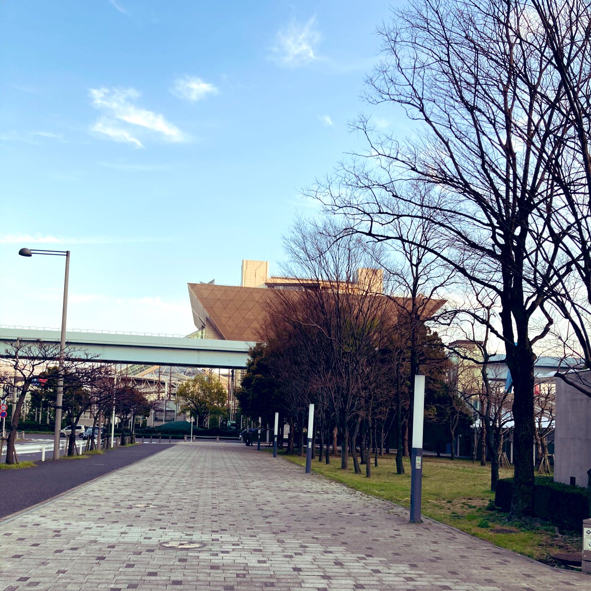 craftevo's tweet photo. 本日もビッグサイト西展示場5-16にてお待ちしてます！スタッフは元気にお待ちしております♪お越しの際はアルコール消毒にご協力願います🙇🏻
#craftevo #ReTE #vandajapan #tavitalium #日本のものづくり #sustainability #サステナブルファッション https://t.co/rfhiijfm02