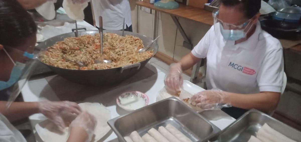 oniiiiiiiL_'s tweet photo. Earlier 😋
#MCGIFeedingProgram
#MCGICares https://t.co/M0xK0nkf8r