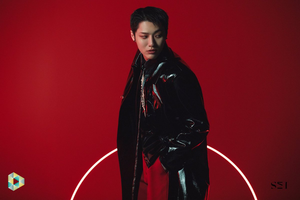 CLSDiverseMedia's tweet photo. JUDAS(즈다스) 

Single Album [SET] 

CONCEPT PHOTO #4-2

2021. 03. 29
Coming Soon 

#JUDAS #즈다스 #SΣT
#FEEL_LIKE #20210329_Release https://t.co/cVuwLTQaIj