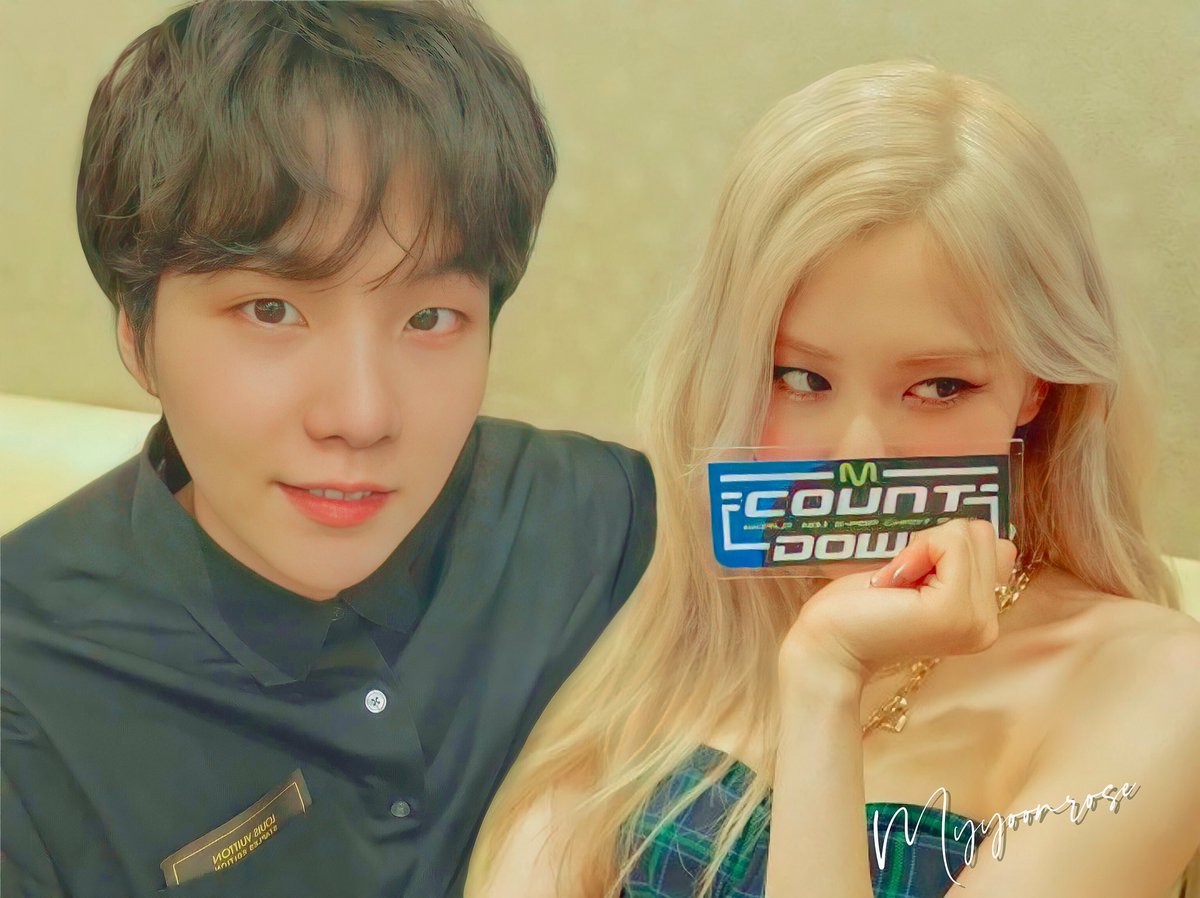 myyoonrose's tweet photo. #yoonrose #sugarose https://t.co/kHJHlMMzLL