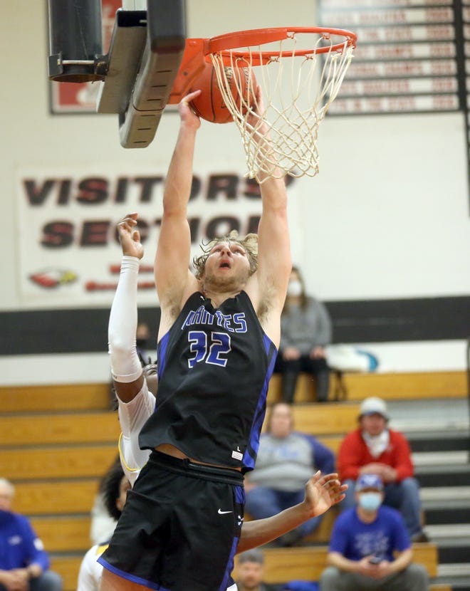 Congrats to <a href="/CharlieBronako1/">Charlie Bronakowski</a> for being selected to the <a href="/MbcaCoaches/">MBCA</a> Class 4 All-State Team, which was just released this evening!