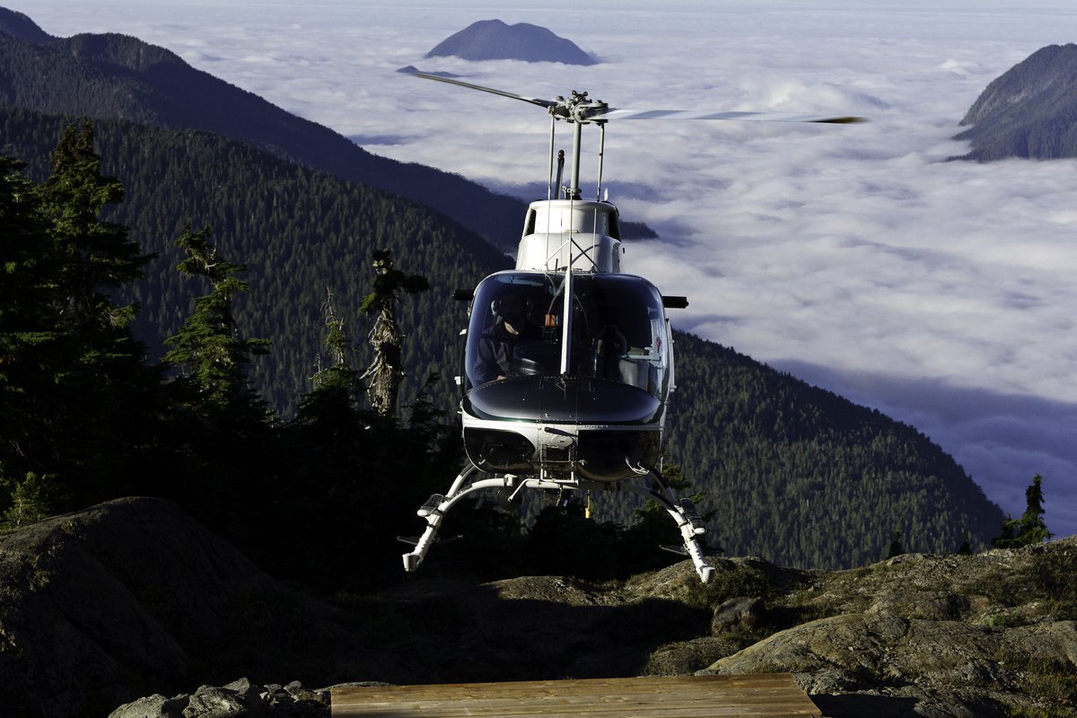 Our pilots know Clayoquot Sound better than anybody. Join them on one of our heli experiences for an eagle’s-eye view of hidden glaciers, waterfalls, untouched alpine lakes and sky high mountain peaks.