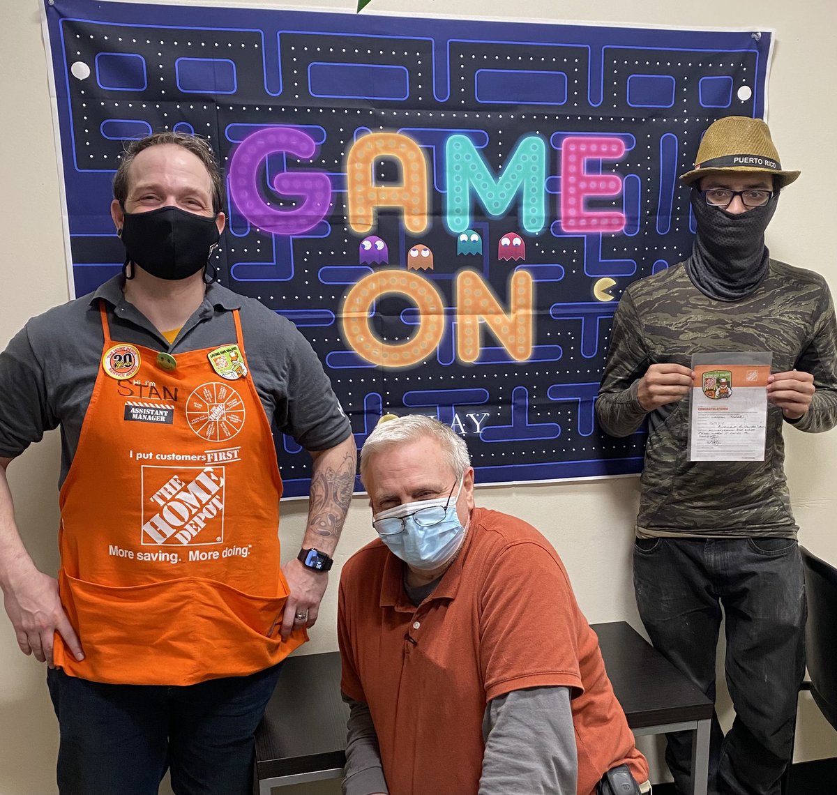 Let the celebration begin!! Store 974 going Retro!! Celebrating with our amazing night team. This group gets it done every night. Thank you for all you do! #NJMSuccessSharing #oneteamunafamilia <a href="/wilkie_cindy/">Cindy Wilkie</a> <a href="/mccormick138/">June McCormick</a> <a href="/TraceyWentz0974/">Tracey W THD</a> <a href="/StanleyGaskill/">Stanley Gaskill</a> <a href="/bthompson17/">Bill Thompson</a> <a href="/RobG3HD/">Robert Goss</a>