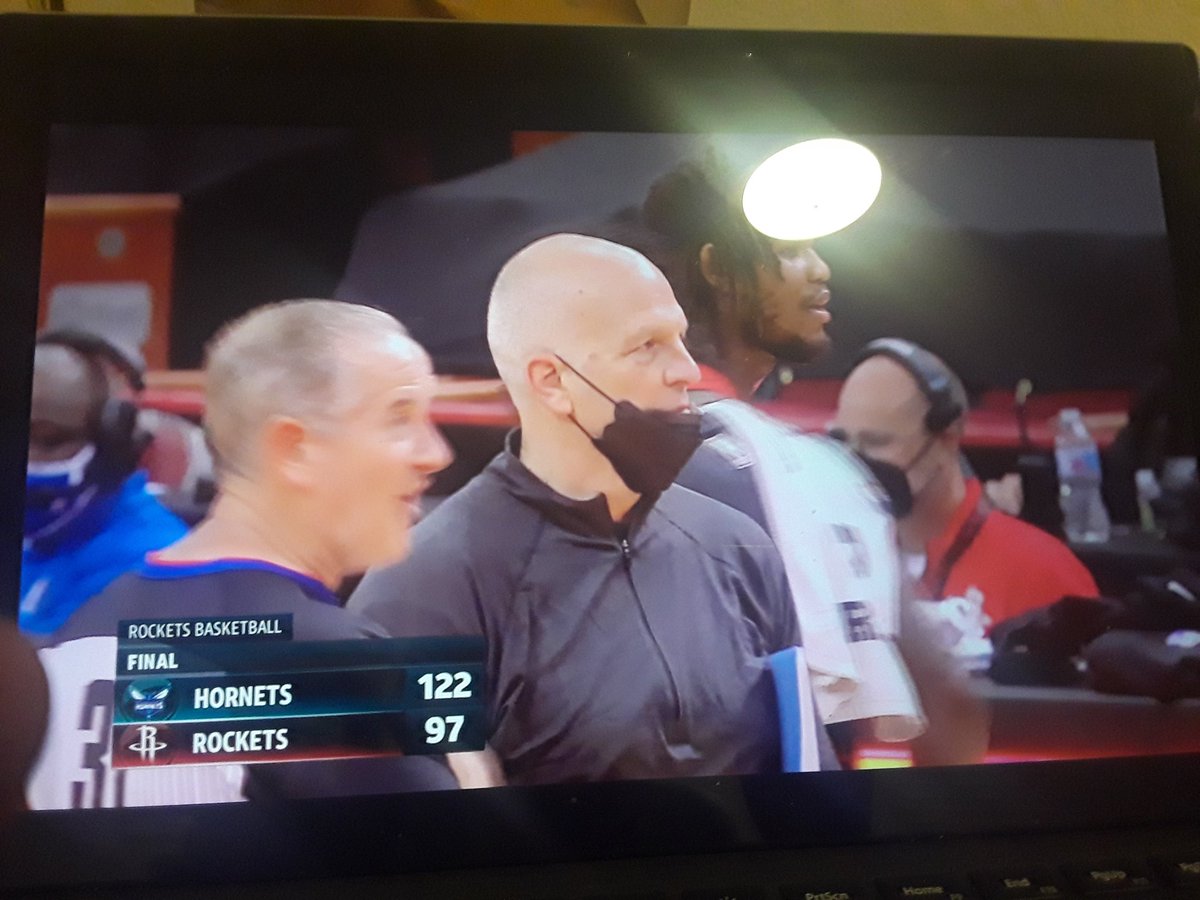 hate_rockets's tweet photo. Hornets:122-Rockets:97
Rockets are a trash ass team. They beat a g-leauge raptors team and celebrated like they won the NBA FINALS. THE ROCKETS ARE PATHETIC. https://t.co/6TZKc53fPP