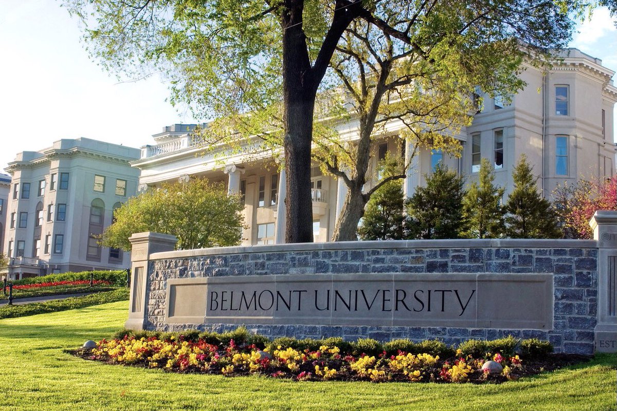 Amazing Colleges tweet media