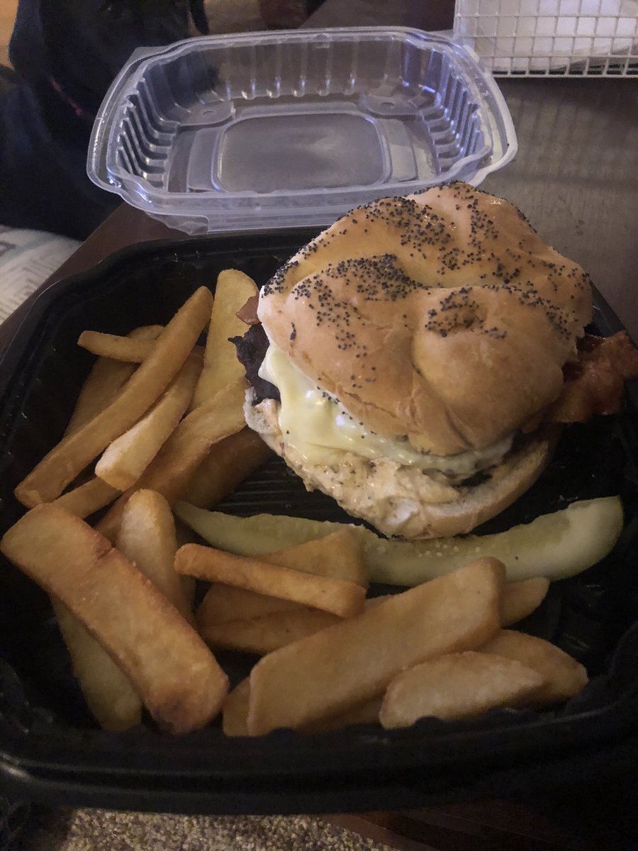 KDugan26's tweet image. What a great night to participate in the #GreatAmericanTakeout night! Thanks to our friends at Hill Street Cafe for the great food! @NYSRA