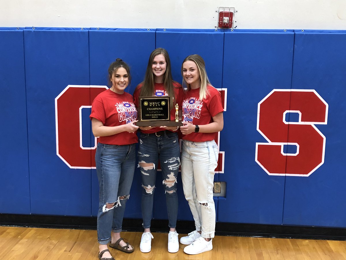 2020-21 Banquet in the books. Proud of all the girls from freshman to seniors and all they have done this season. Thank you to our 3 seniors for all the time and effort you have given to the program. <a href="/CHSCards/">CHS Cardinals</a> <a href="/ClintonMoCards/">Clinton Sch District</a>