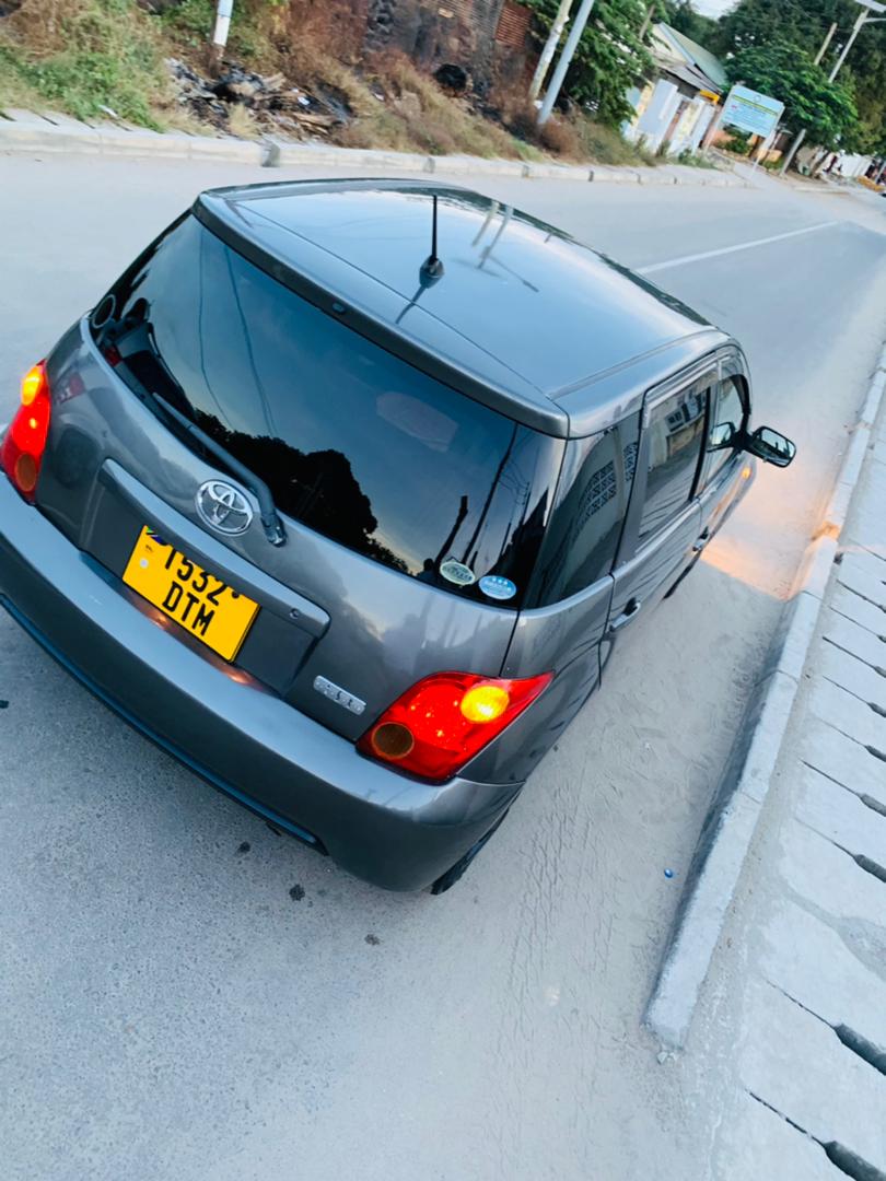 Muddy95086567's tweet photo. @IdrisSultan Ukimaliza kuswali unashushia 
Basi jipatie ist bomba kabisa kwa safari zahapa town
Toyota Ist💥
Stunning condition 
Make 2005
Cc 1290
Low km
Price 10.5 mill
0763 503 405 maongezi yapo https://t.co/LAqyLn4H7Y