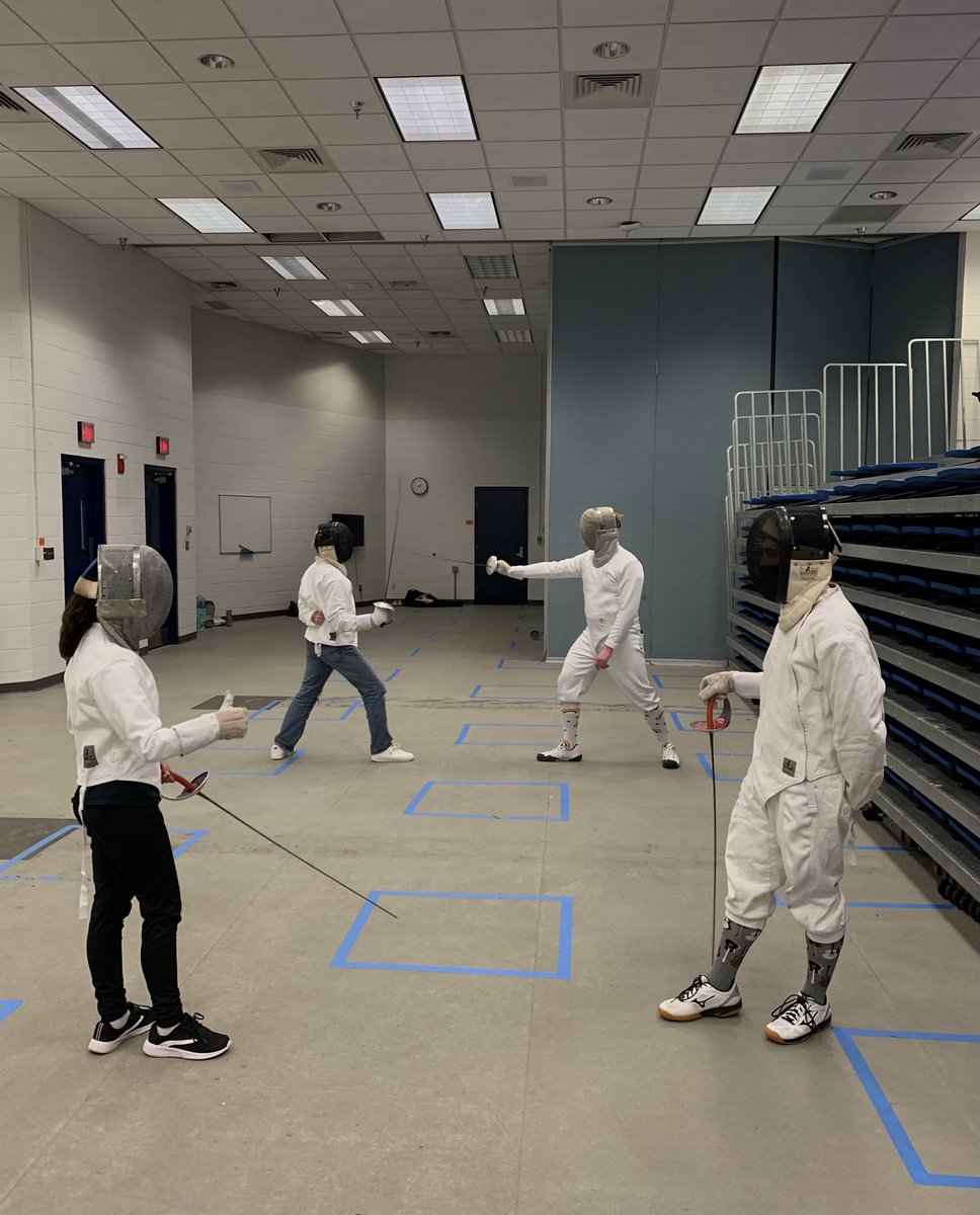 MikeMoore2001's tweet photo. #TOLEDO, OHIO - University of Toledo students Andrew Carter, Matthew Finch, Brammer Brakel &amp; Nicole Martin practice #Fencing at the schools Recreation Center Monday afternoon to learn and get better at the sport. ( 📸 =UToledo/Michael Moore) @intro2pj https://t.co/7YeQtw8Tej