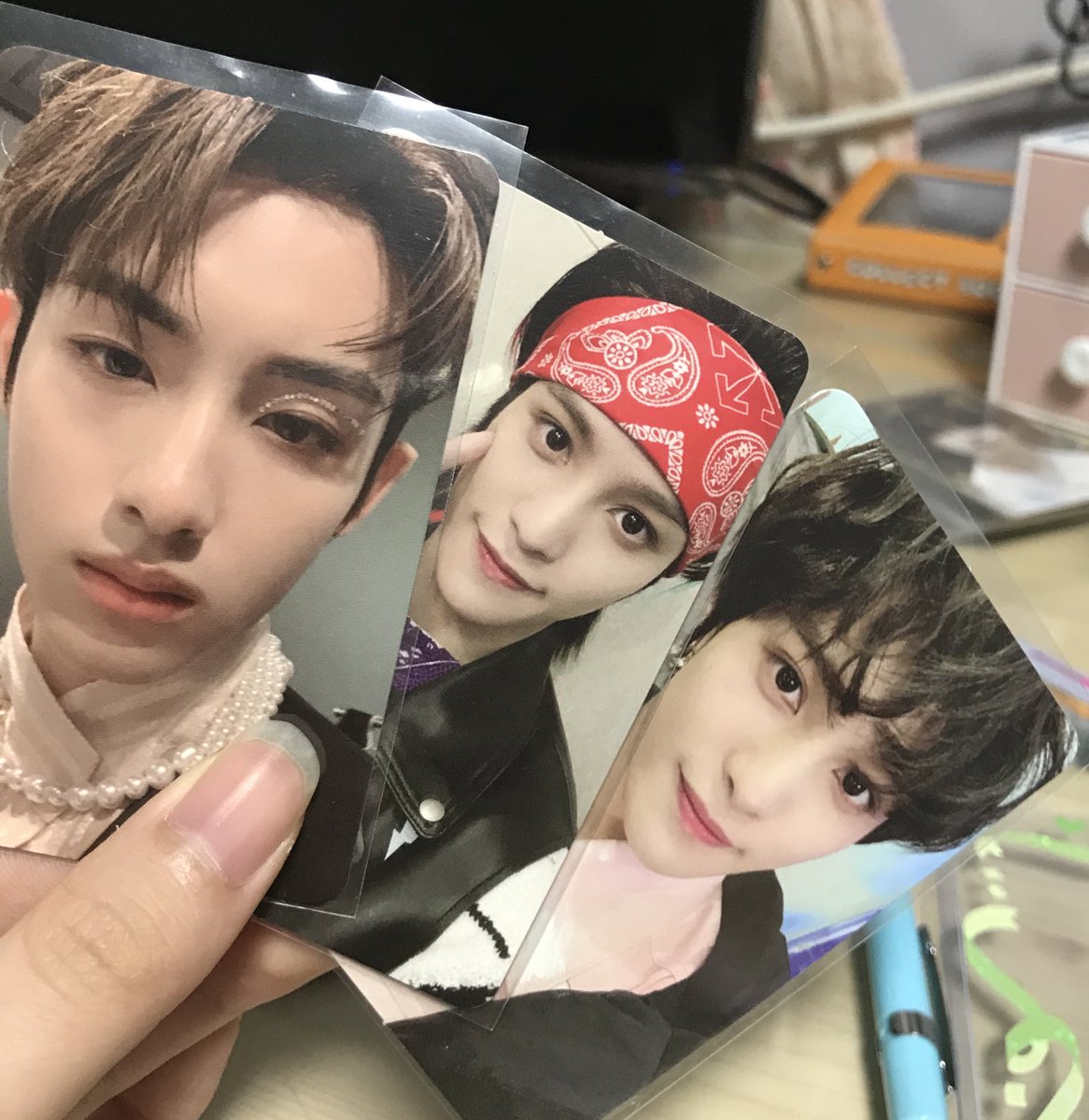 just_415__'s tweet photo. #트친소 #시즈니_트친소 #웨이쩐니_트친소
학생즈니 윈프랑 트친하자🤍
근데 천러와 양양이를 곁들인ㅎㅎ https://t.co/nlptYZMKIx