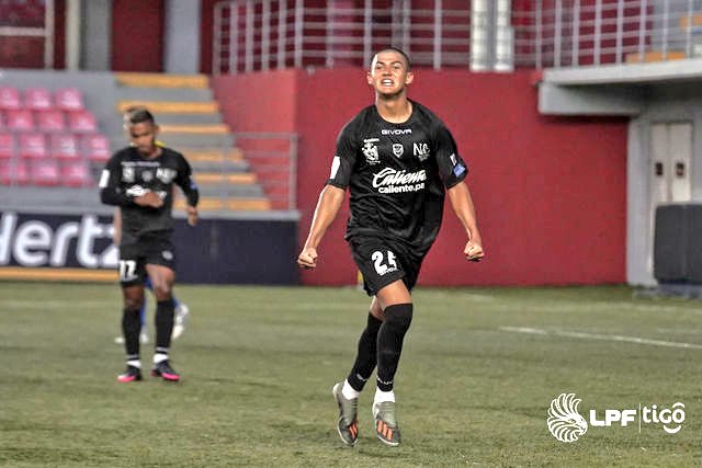 bfpanama's tweet photo. 🔥¡Fecha N°7 LPF!🙋🏻♂️🇵🇦👇🏼
▪@UDUniversitario 1-1 @alianzafc
▪@veraguas_cd 3-3 @ArabeUnido_
▪@sportingsmfc 1-3 @CAIPanama
▪@ClubDepEsteFC 2-1 @herrerafc_
📸: @LPFpanama
#bfpanama #lanuevaera #apertura2021 #uduali #verdau #spocai #cdeher https://t.co/fKK4bOjjxk