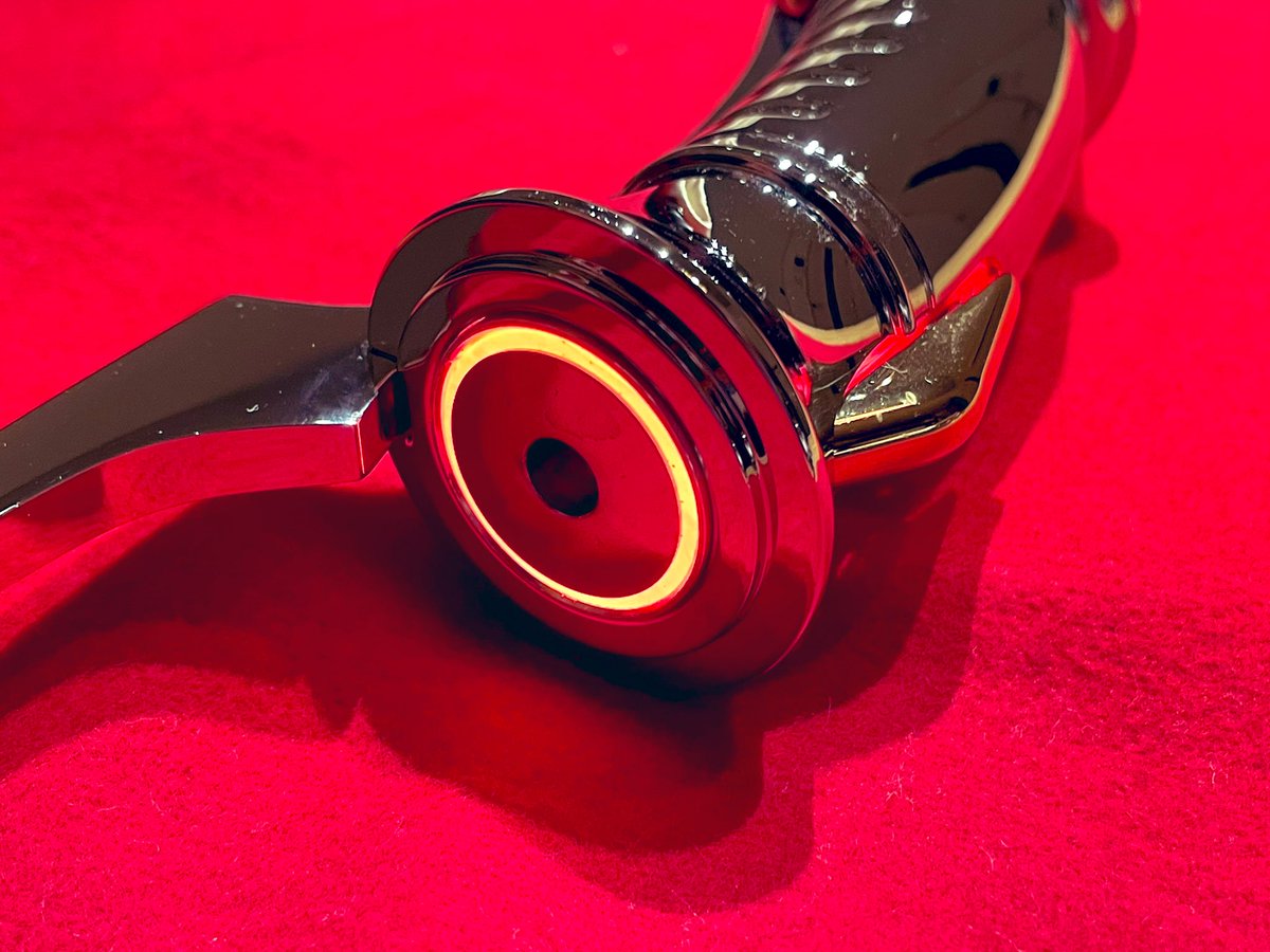 number_distance's tweet photo. ■仕様
Hilt：89(korbanth) dooku
Sound board：CFX MK2
LED：NeoPixel RGB(NPXL)
battery：18650 3.7v 3120mAh
speaker：22mm 4ohm3w https://t.co/3ssRDxAmsH