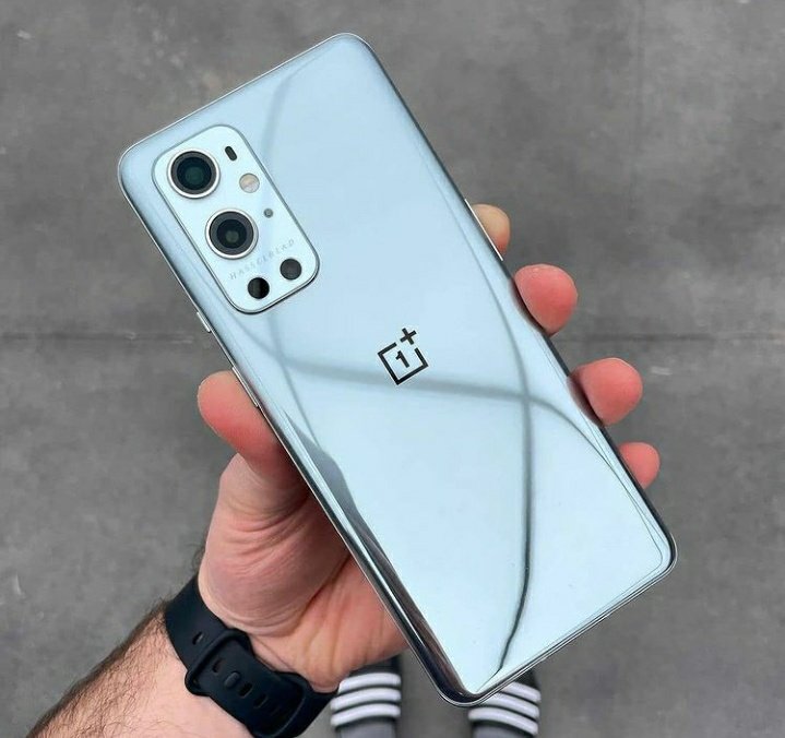 technologicos's tweet photo. Recientemente fueron publicados los nuevos OnePlus 9 en 3 variantes distintas (9R, 9, y 9 Pro).
Y éstas son algunas de sus características.

Sígueme para más noticias de tecnología @technologicos 

#OnePlus9Series #OnePlusWatch #OnePlus9Series5G 
#OnePlus https://t.co/BYWnLJAvGB