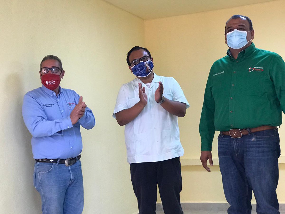 licoquintanilla's tweet photo. ¡Concluimos un día muy productivo y cumpliendo compromisos!
Entregamos a la congregación de la Iglesia San José de la #VillaDeProgreso dos salones anexos.
¡Vamos a regresar con aires acondicionados! Trabajando con todo el corazón, seguimos dando buenos resultados.
#NoParamos https://t.co/tolfJlI6Xz