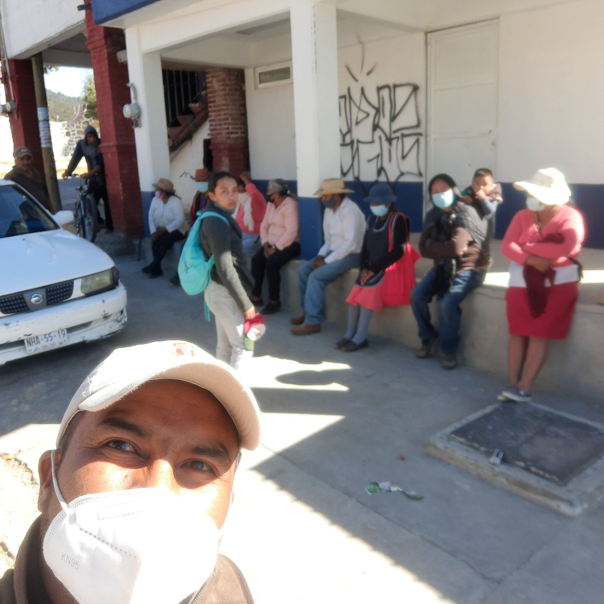 LeonelNavarre's tweet photo. La responsabilidad de un líder es la integridad de su gente.
#Antorchistas.
#Jiquipilco.
🔥🔥🔥 https://t.co/0CKNz0os68