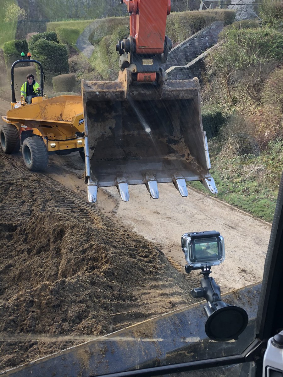 Mark Slatter tweet media