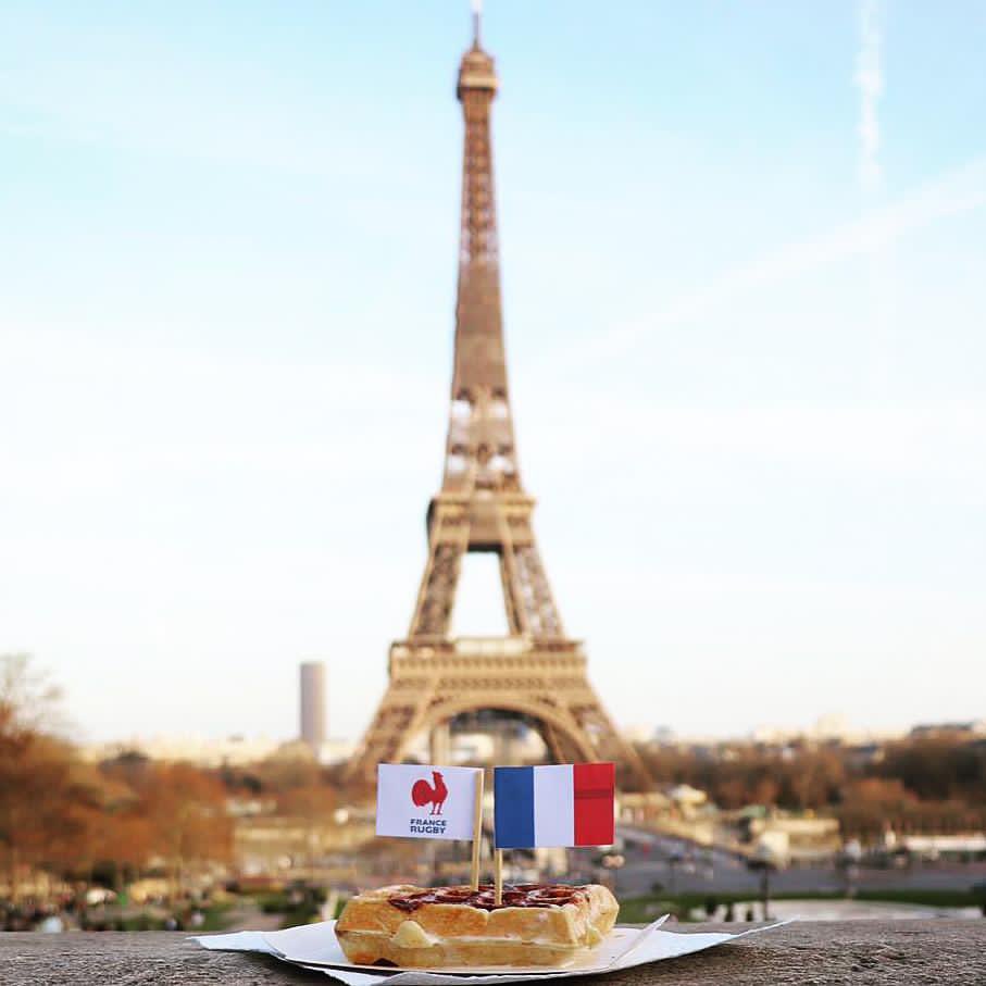 FranceRugby's tweet photo. En ce 25 mars, nous vous souhaitons à toutes et à tous, une excellente journée internationale de la gaufre 😋 

#WaffleDay https://t.co/wUMYmFRuuZ