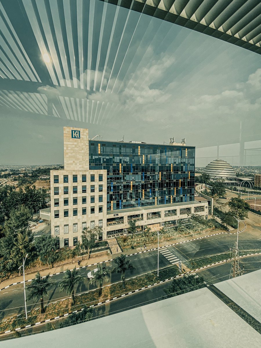 luqmanmahoro's tweet photo. Through-back Thursday

📸: @luqmanmahoro 

#VisitRwanda 
#Kigali
#SmartCities 
#Rwanda 🇷🇼 https://t.co/A31uWhS9He