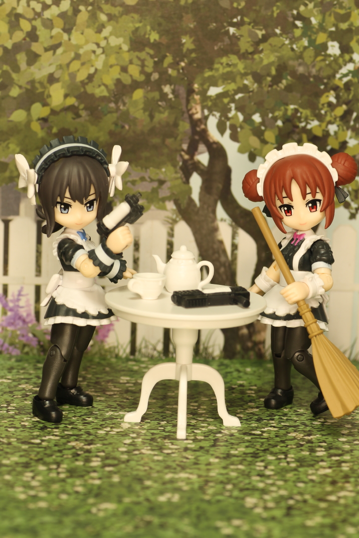 Twitter 上的 いかうす 喪中 Aqua Shooters 06 の箱版がプレバンから届きましたよ 今回はアルバイト編というコンセプトでメイド服です オプションセットは机とティーセットと掃除道具とアクセサリー類 これまでのシリーズやコラボキャラと組み合わせても楽しい