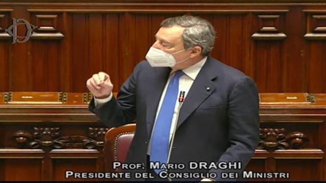 IOJULESJIM's tweet photo. Grazie Presidente @profDraghi, per aver ricordato i FRAGILI e gli anziani per la '#vaccinazione: "cruciale vaccinare prima i nostri concittadini anziani e fragili, che più hanno da temere per le conseguenze del virus" https://t.co/YYlr77gajB