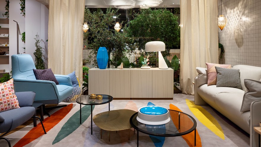 MarkusMajerus's tweet photo. Throwback Thursday: #DasHaus auf der @imm_cologne 2014 stand ganz im Zeichen #grünen #Wohnens. Mit seinem Entwurf setzte @lucanichetto einen Schwerpunkt auf Wohnlösungen, die ein Leben in unmittelbarem #Miteinander mit der #Natur ermöglichen sollen: https://t.co/Xes6DScFPP #tbt https://t.co/snDarUpnXi