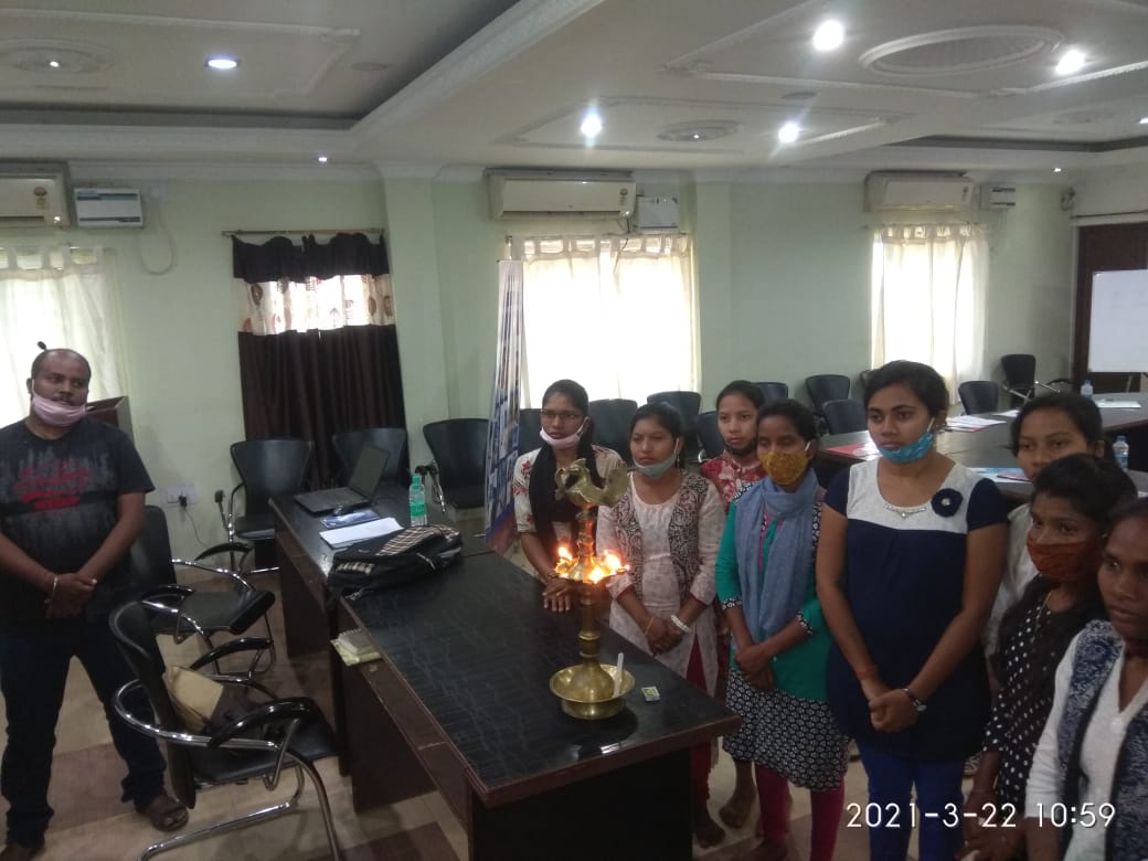 ICEFoundation1's tweet photo. @ICEFoundation1 #off campus training program for #Trainers at #Bhubaneswar from  22-26 Mar 2021 https://t.co/BvTlyaI8RB
