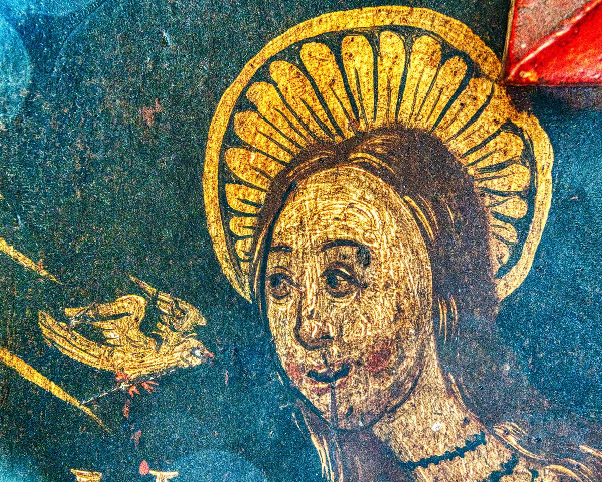 DevonChurchLand's tweet photo. Feast of the Annunciation today, and time to post my all time favourite. Gabby and Mary grinning away at each other, fashionistas par excellence, and a ragged Holy Spirit knowing when itโs beat in the charisma stakes
Holcombe Burnell church. https://t.co/jGAtq1gNF6