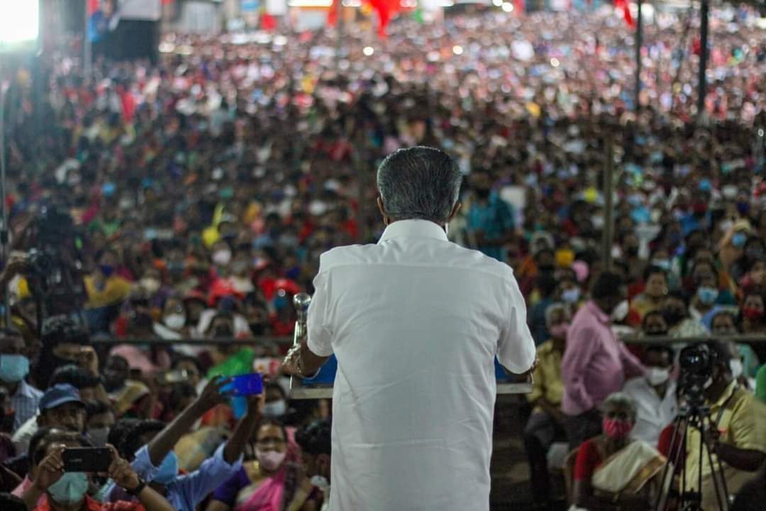 silpa__'s tweet photo. തിരഞ്ഞെടുപ്പിന് മുന്നേ ആയാലും , പിന്നീട് ആയാലും LDF ന് ഒരേ നിലപാടേ ഉള്ളൂ.
പൗരത്വ നിയമം പോലുള്ള ഒരു കരിനിയമങ്ങളും കേരളത്തിൽ നടപ്പാക്കില്ല.
#PinaarayiAgainstNRC
#PinarayiAgainstAmit
#Pinarayi4Kerala https://t.co/FVwGWlm6b8