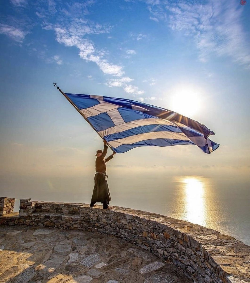 “1821-2021“
200 Χρόνια Ελευθερίας 

Χρόνια πολλά Ελλάδα 🇬🇷
#Greece200years #1821ελλας2021 #200χρονια