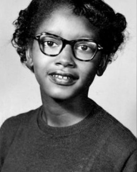 As we celebrate Women's History Month we highlight Claudette Colvin. On March 2, 1955, she was arrested at the age of 15 in Montgomery, Alabama, for refusing to give up her seat to a white woman on a crowded, segregated bus.

youtu.be/V3NvXzFOb6w pic.x.com/tM2SsYXnBA