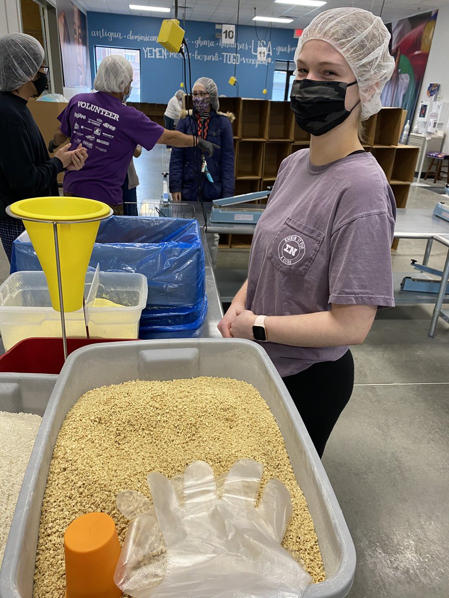 IowaMFOL's tweet image. Shoutout to our Johnston High School chapter for volunteering at @MftH to celebrate the anniversary of March For Our Lives. We are so grateful for all of your work. 12,528 meals packed🧡
