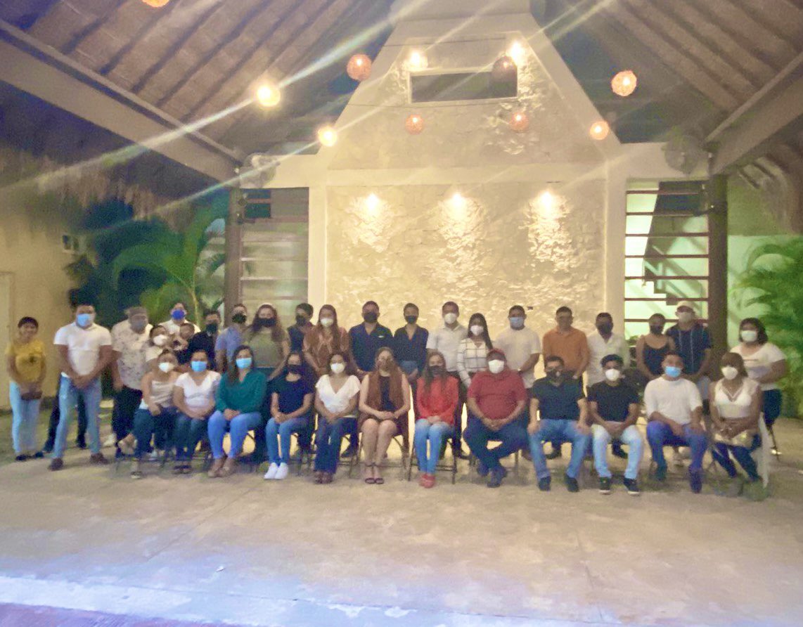 MxTulum's tweet image. Los jóvenes representan un recurso humano importante dentro de la sociedad ya que actúan como agentes de cambio social, desarrollo económico y progreso.🤝🇲🇽