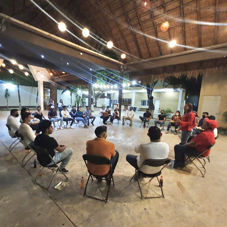 MxTulum's tweet image. Los jóvenes representan un recurso humano importante dentro de la sociedad ya que actúan como agentes de cambio social, desarrollo económico y progreso.🤝🇲🇽