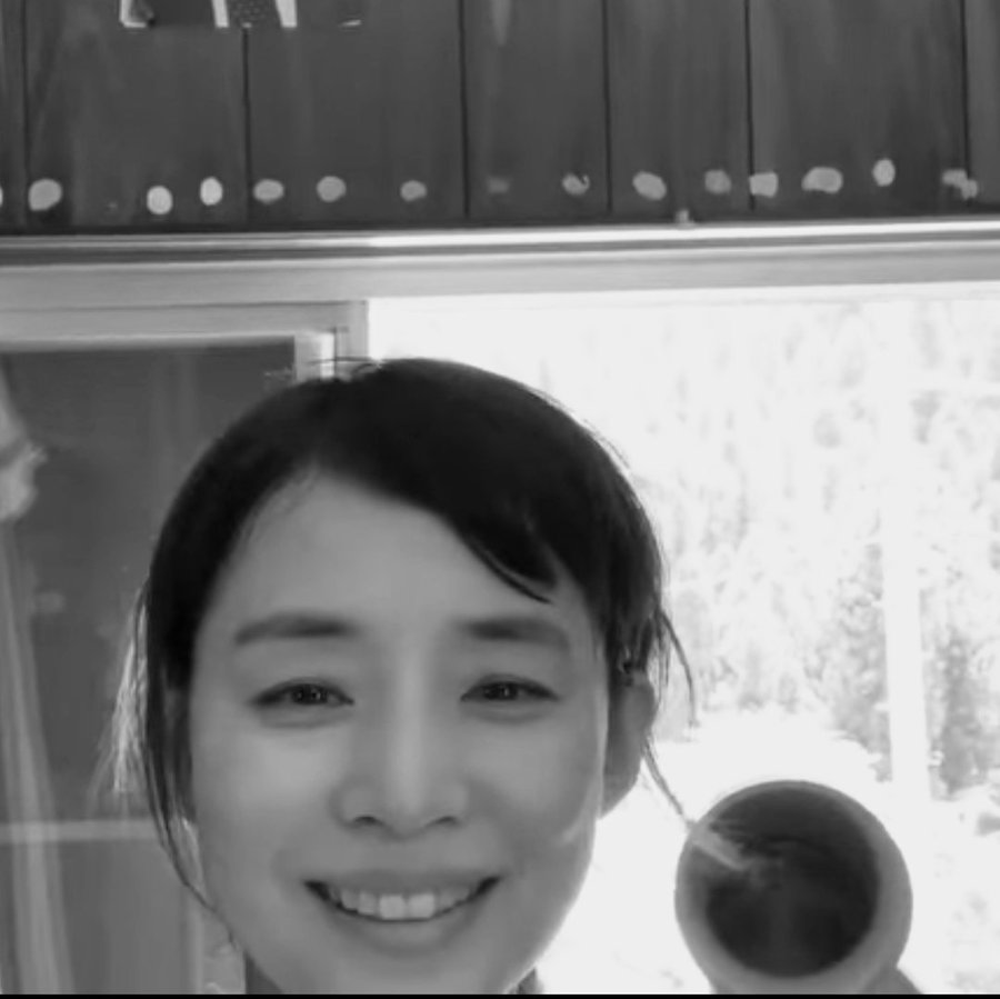 石田ゆり子の旦那さんは誰 結婚してる 年齢と美肌美容のためにやっている6つのこと エンタ専科