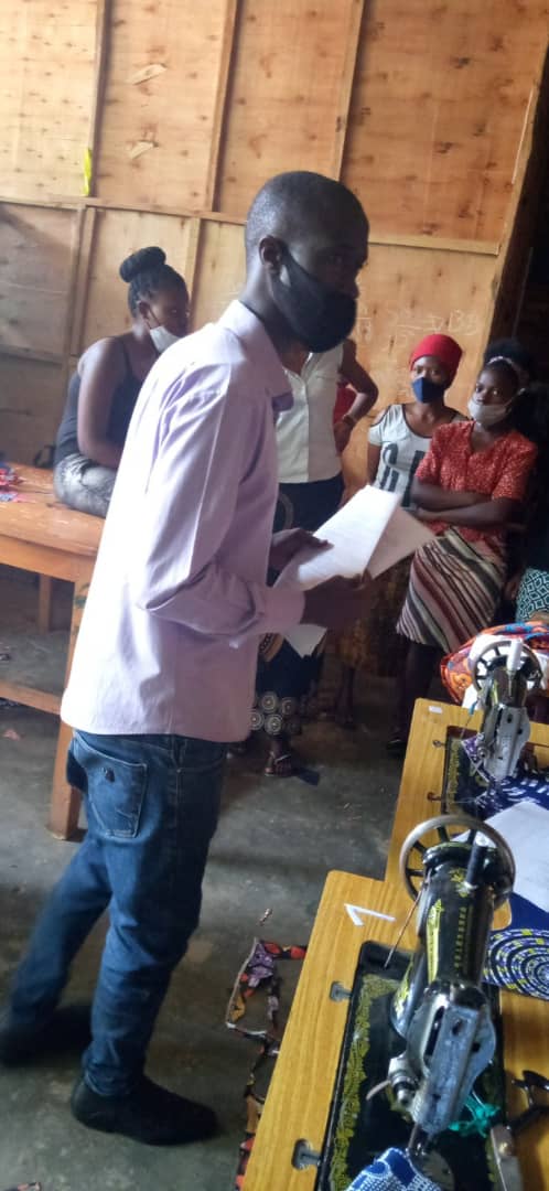 aid_protection's tweet photo. Training Teenager Mothers https://t.co/msfBUysKa5