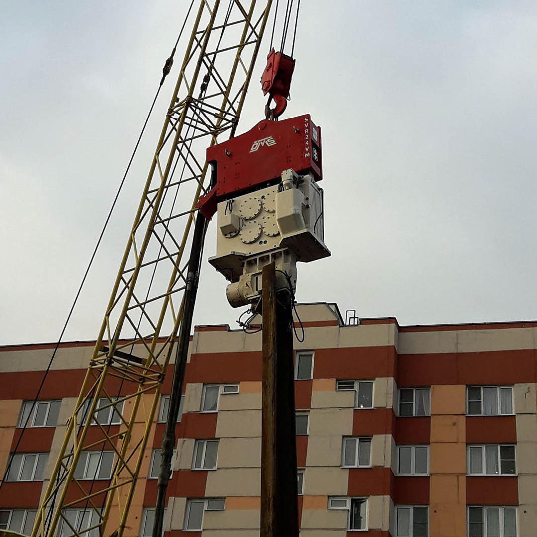 omsvibro's tweet photo. πSVR 24 VARIABLE MOMENT VIBRO HAMMER
πThe model SVR 24 Variable Moment (VM) is especially designed for driving or extracting piles that are in a close distance to urban and historical built environments.π π‘
#VibroHammer #VibratoryHammer #PileDriver #PileDriving #PilingHammer https://t.co/uq9dcVfva7