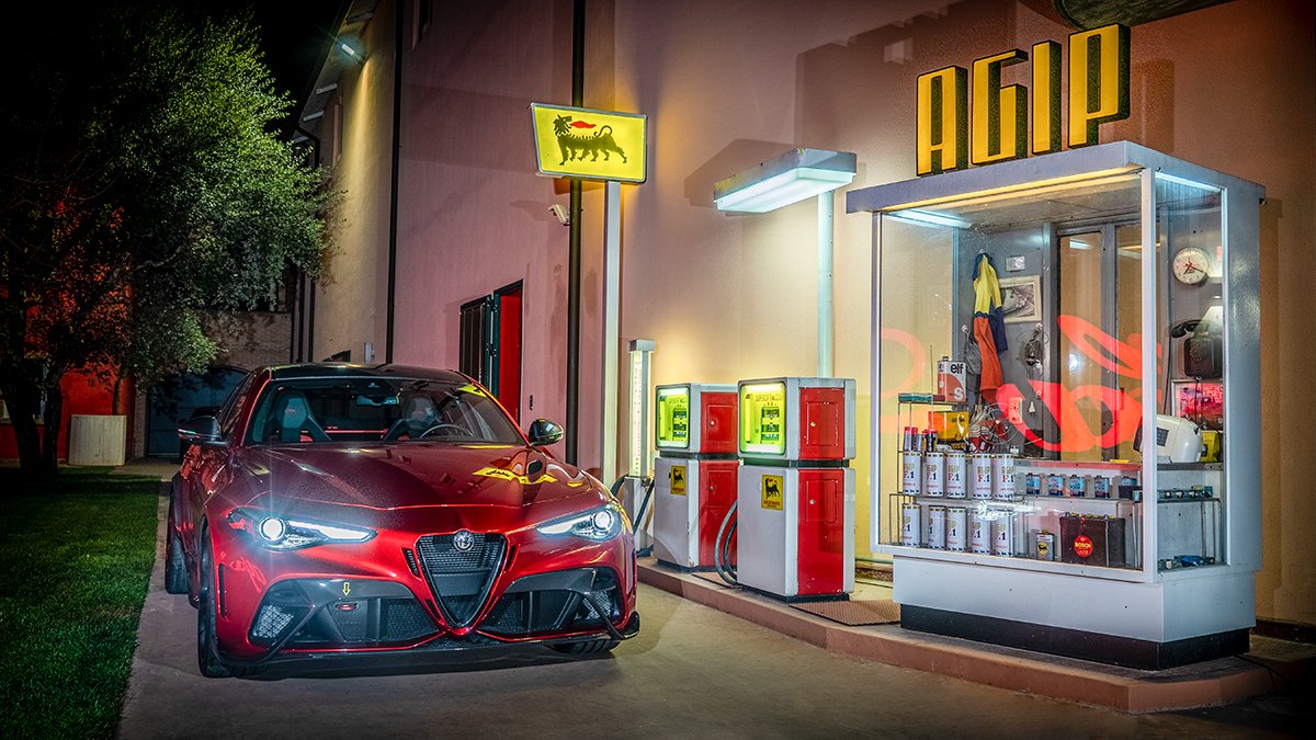 AlfaRomeo_SA's tweet photo. New Alfa Romeo Giulia GTAm, an authentic tribute to the history of speed.🍀

 📸 quasar_group_official

#AlfaRomeo #GiuliaGTAm #LameccanicaDelleEmozioni https://t.co/Z1s4bd3oB5