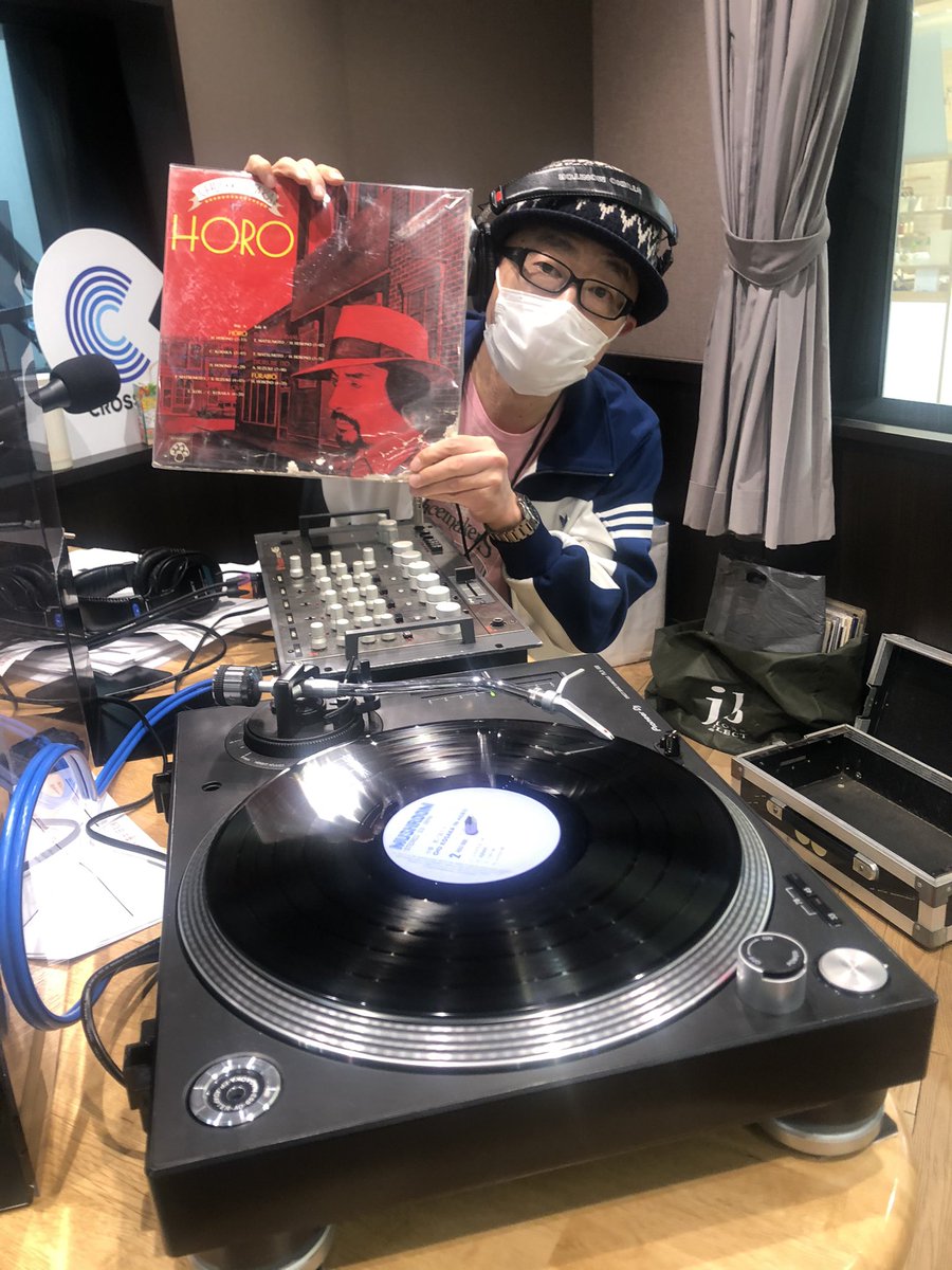 bb_crossfm's tweet photo. 【今週のひとさら🎧】by椎葉ユウ
このコーナーは今日で最終回でした❗

最終回に椎葉が選んだのは…
『ほうろう / 小坂忠』から「しらけちまうぜ」

つよがる男のセンチメンタリズムを感じるような1曲をお送りしました😌

https://t.co/eVVjIrzOFs

#CROSSFM https://t.co/Dl9VzXhVIm
