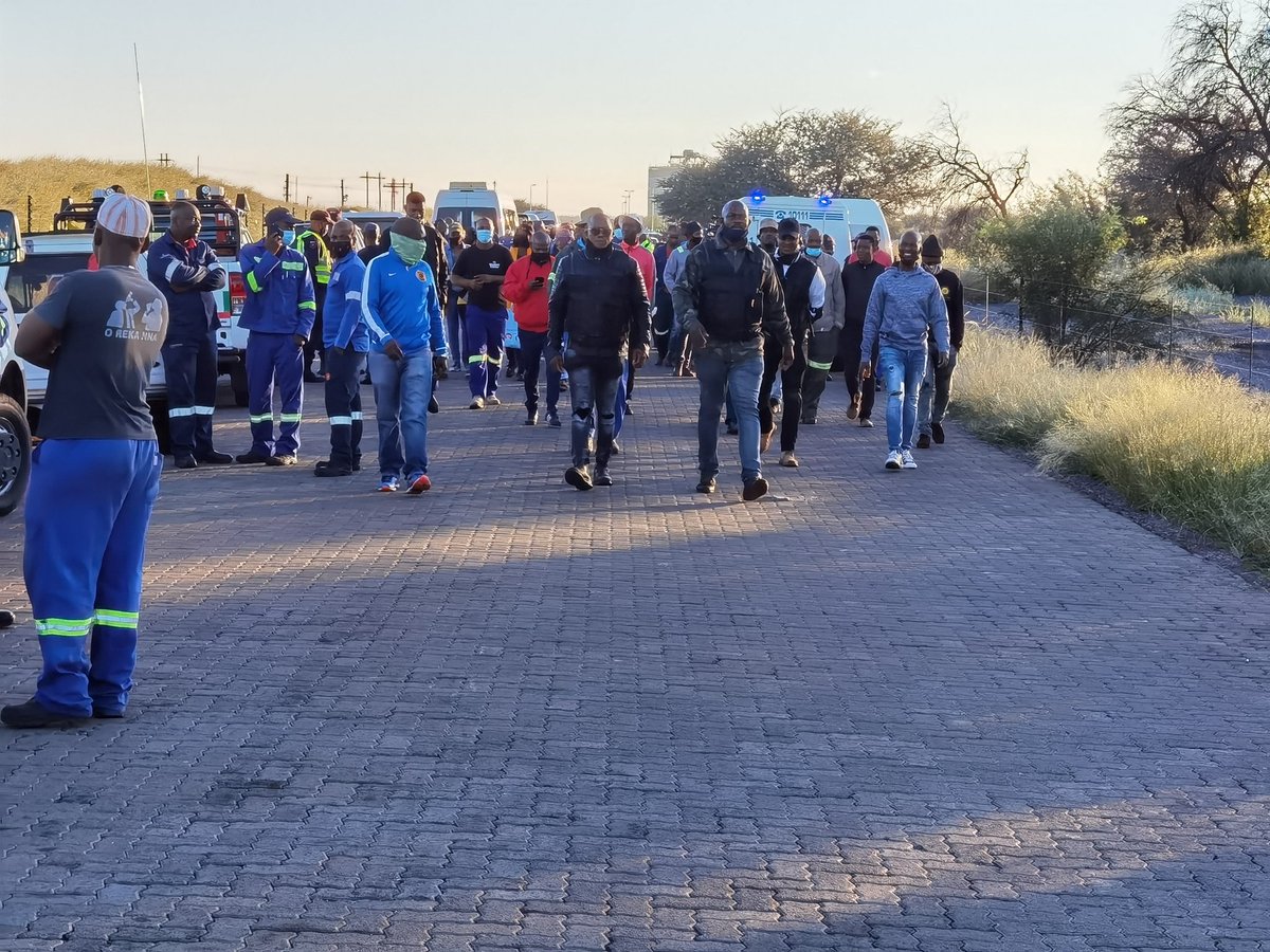 jtgcda's tweet photo. @jtgcda determined to lead and serve our communities. It has been too long our minerals been exploited with no benefits for locals...
@CundasNels @DigiTicketSA @BiggyThato @TshepangPeme @Lordly_80 @MasterP_Cka  @NjabsMost @PkKao2 @tumzapg @Feh_Dithage https://t.co/NYEklT4kP8