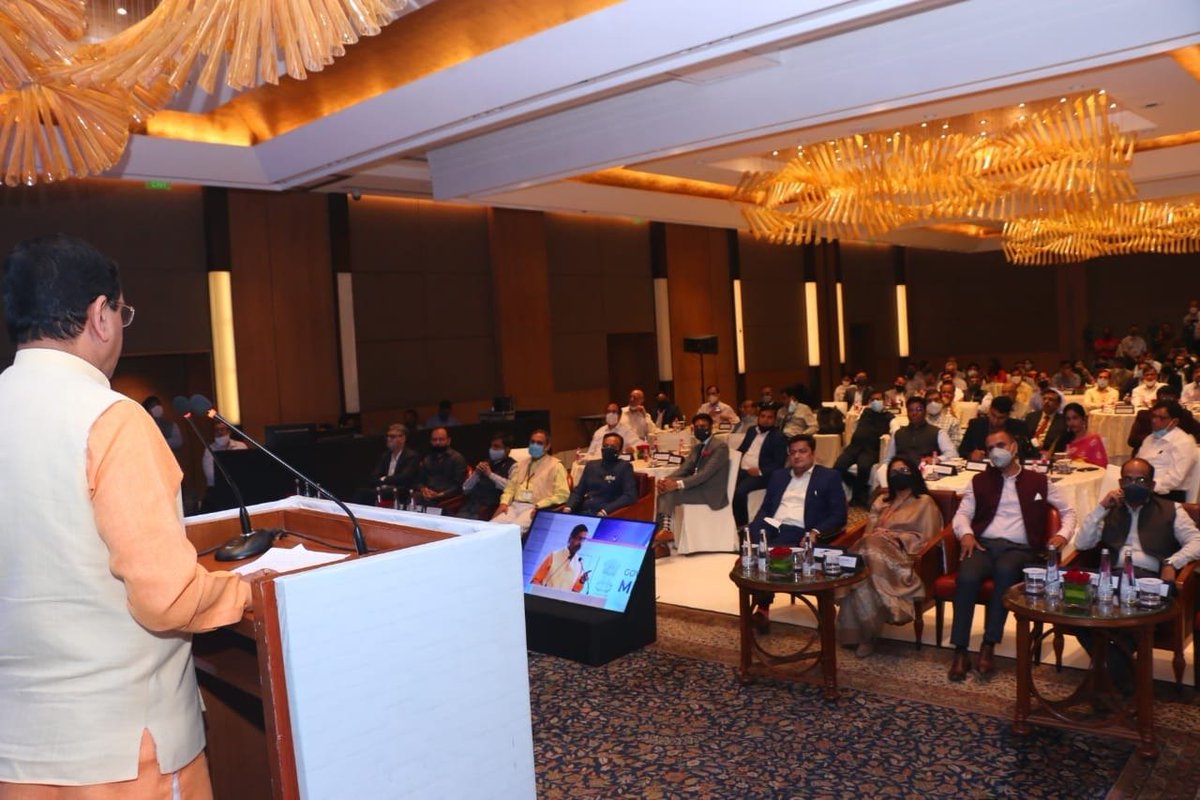 JoshiPralhad's tweet photo. Launched the next tranche of auction for commercial mining of coal. Was joined by CEO of @NITIAayog, Shri @amitabhk87 ji, officials of the @CoalMinistry and industry representatives.

This latest one is the 12th tranche of CM(SP) auction and the 2nd tranche of MMDR auction. https://t.co/ZYNK93PpQc
