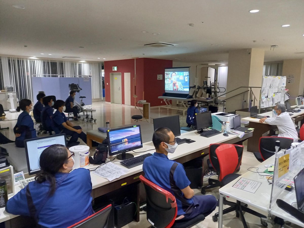 Ita_RH0601's tweet photo. 【新人症例検討会】

リハ科における大イベントの一つ、新人PT・OT・STの症例検討会がありました。

詳細は↓↓↓
https://t.co/xVrbC9m927

#イムス #回復期リハビリテーション病院 #板橋区 #新人教育 #ソーシャルディスタンスを守ります #事例検討 #プリセプター https://t.co/NnywZtJCZX