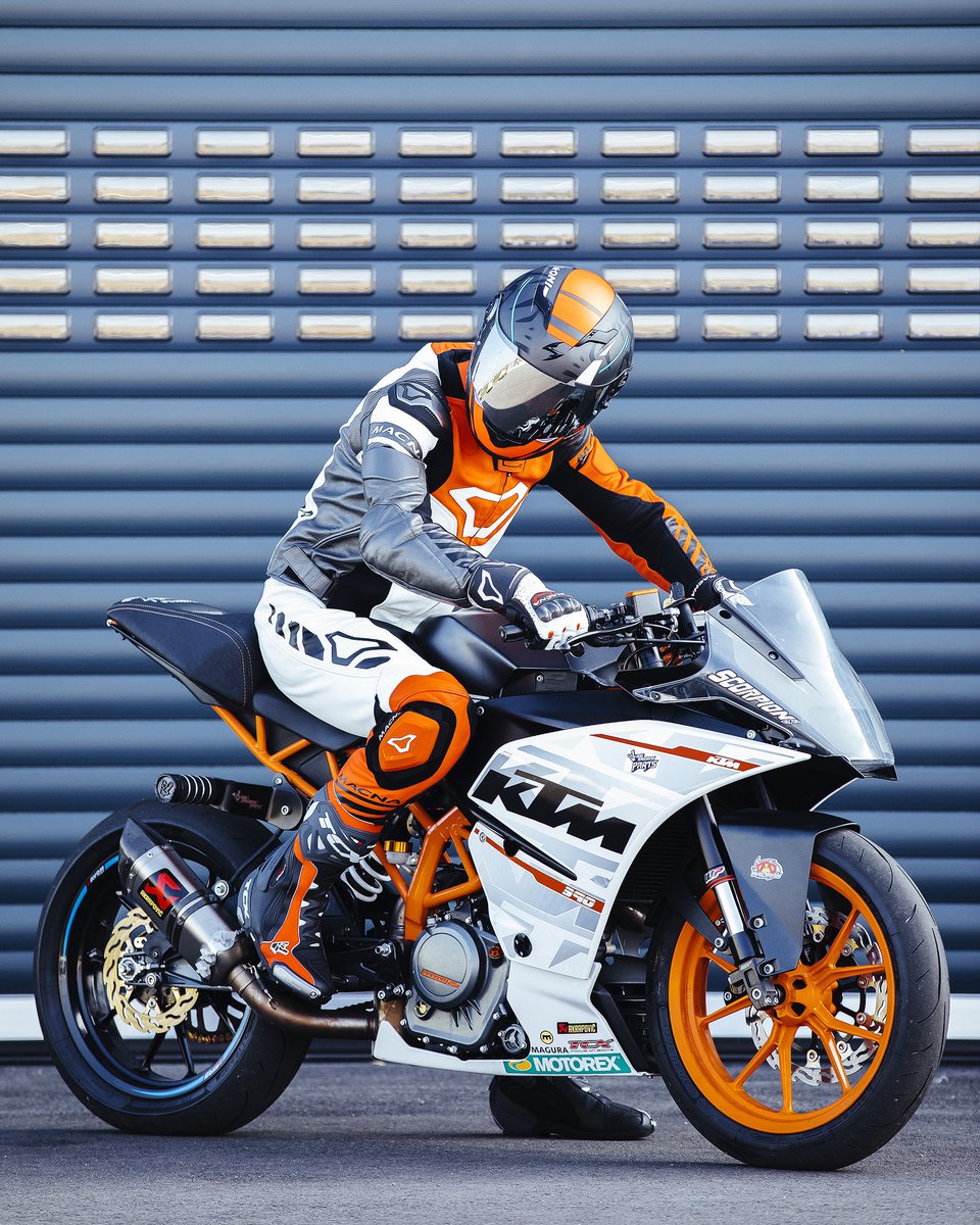 BagorosPerform's tweet photo. For those with a real racing mentality!🤘😎👉 Special offers are waiting 👉 https://t.co/7kTQGa1kTe
#ktm #390rc #250rc #125rc #ktmrc #readytorace #racetrack #motorcycle #motorcycles #Motorhead #accessories #AccessoriesStyle https://t.co/BLoFyl43lC