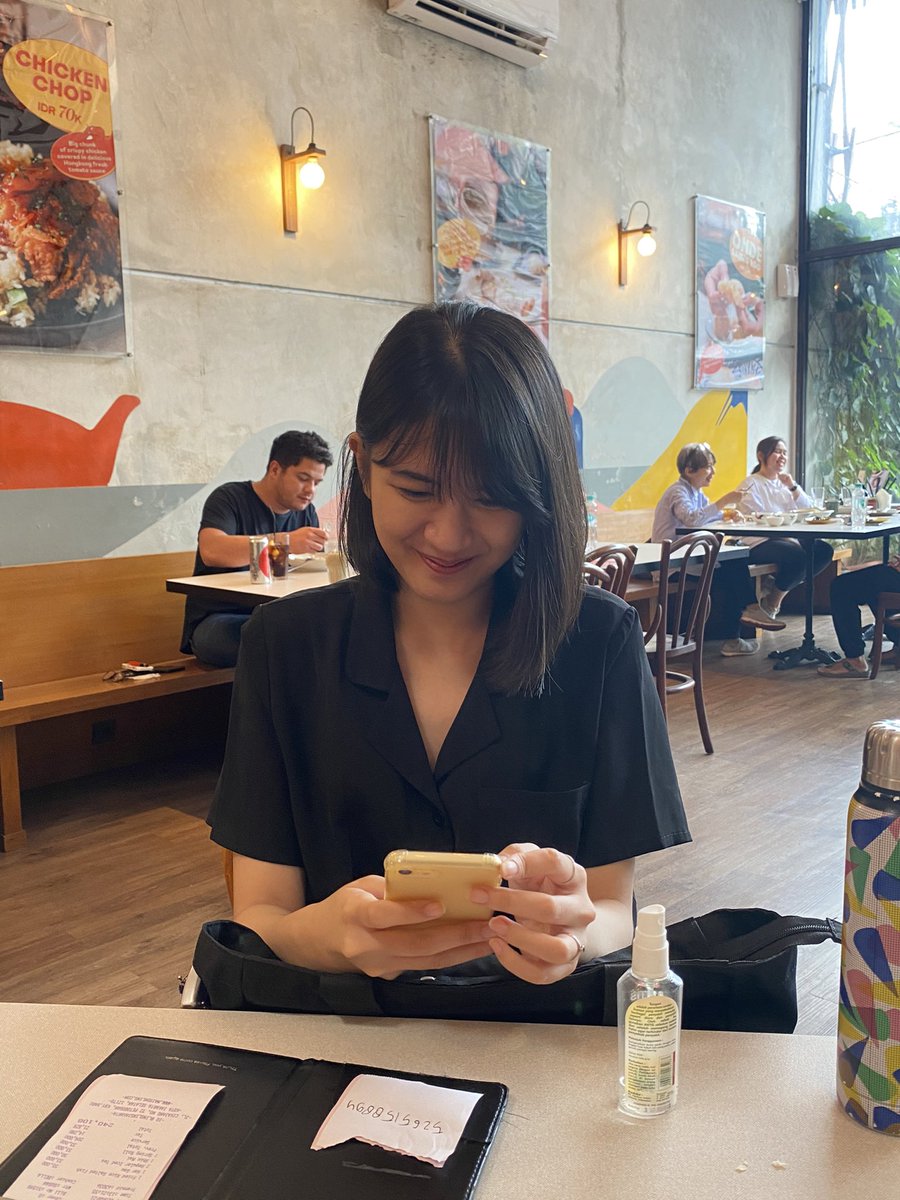 Cantik doang tapi sendirian🧐