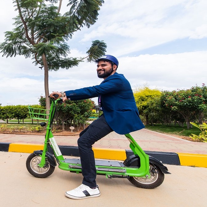 Shell_India's tweet image. #ShellE4 #startups work in areas ranging from e-mobility to space technology. @stelaetech  @TrashConLabs @ManastuSpace @AutoVRse @moto_tres are some whose disruptive technologies are positively impacting the future of our planet. Know more: go.shell.com/31gK0zM