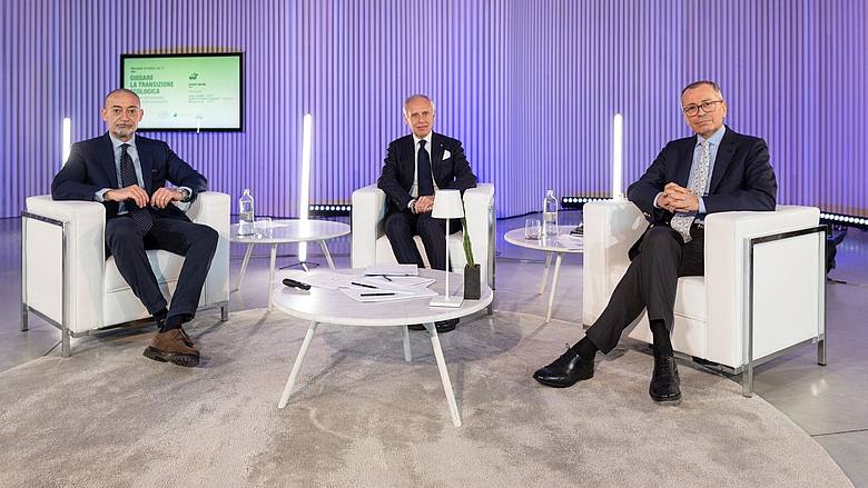 development_rt's tweet photo. RT @guidaautonoma: Anfia, Federauto e Unrae: rilancio dell’#automotive per una mobilità sostenibile

https://t.co/h84cQSCeYj
#electricvehicles #guidaautonoma #SelfDrivingCars #AI #IoT #5G #AutonomousVehicles #selfdriving #autonomous #Robotics #driverles… https://t.co/BuquTW4S5m