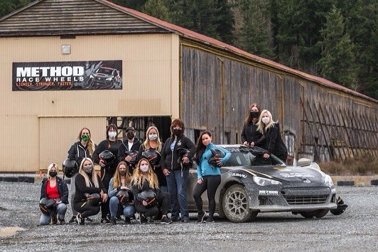 BeautyAndKeys's tweet photo. ‘Pretty Dirty: All Female Rally’
#CarGirls grabbed lipstick and a helmet! 
👩🏻‍🤝‍👩🏼💄🚗💨
We love partnering with @DirtFishRally-  their team is amazing!

Thank you to Taurean Cellars for our wine tasting and @trishmcevoy I @nordstrom for being our beauty sponsor! 🧡 https://t.co/B4AmAVmjRS