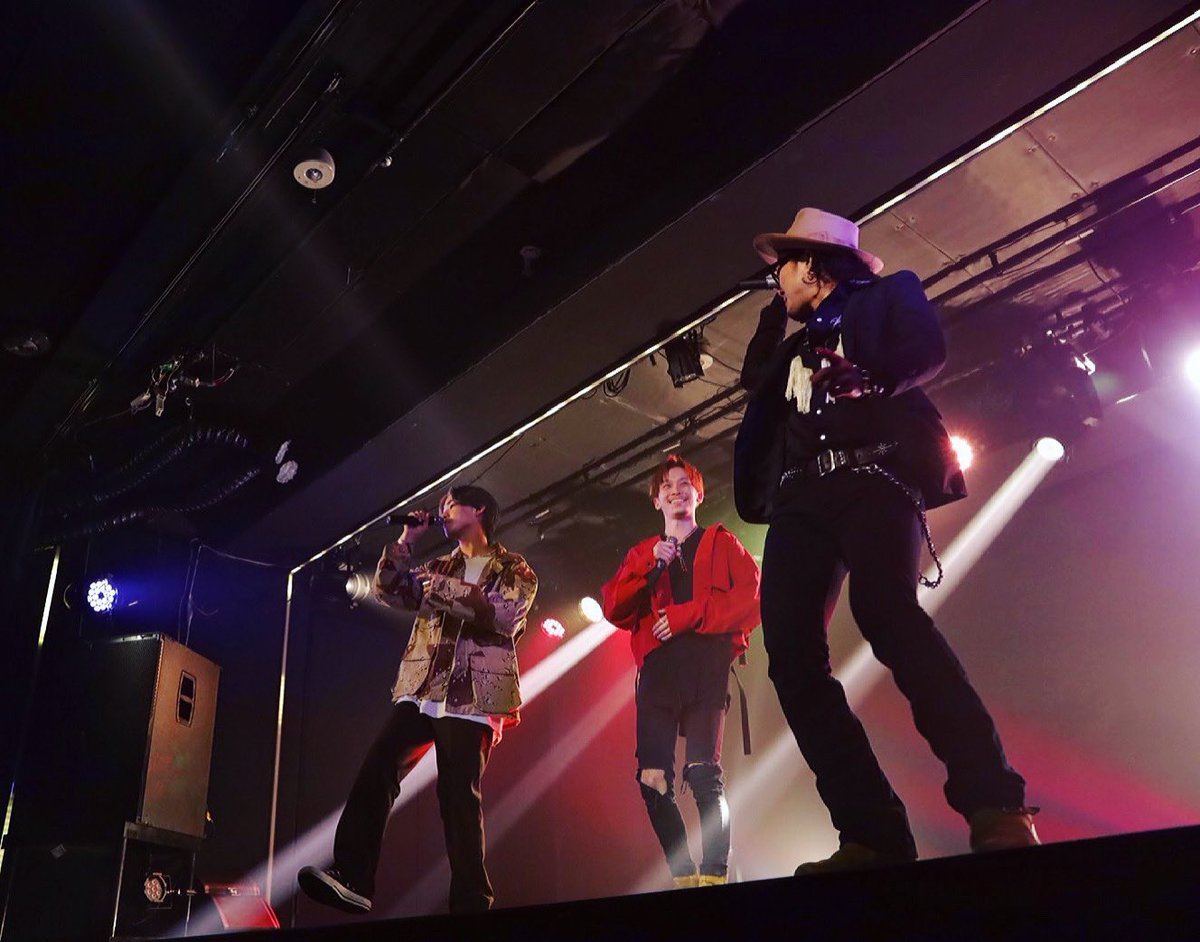 kiaki_yamada's tweet photo. @BADIVA9 

#異島健斗
#虻川幸潤
#山田希明
#OhBaybe
#badiva #musicalmovie 
#musical #movie #japan 
#shibuya #freedom 
#love #like #rocknroll #blues #rude
#music #singer 
#歌うたい #ロックンロール
#長崎 #東京 #渋谷　
#nagasaki #tokyo
#愛
#風 https://t.co/GNDpS6XclH