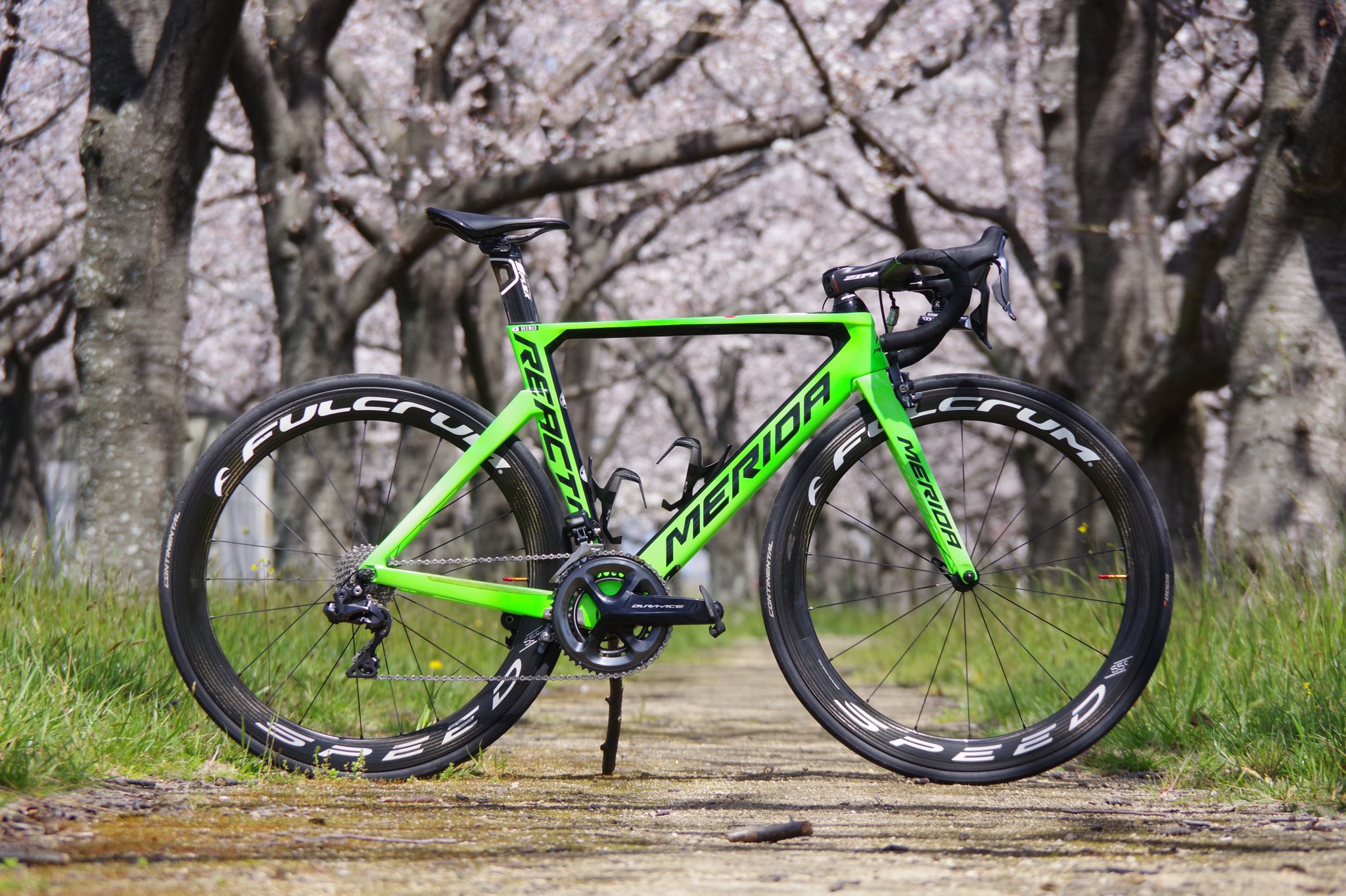 MERIDA REACTO TEAM 桜 リアクト 新城幸也 Di2 メリダ メリダ 桜リアクト