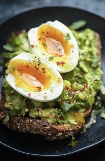 JackAlmo__'s tweet photo. We are nearly, nearly there - weekend :) in the meantime we are still here until 5pm🔥💪 #takeaway #deliveroo #ubereats  “eat better, feel better “ #bristol #food #brekkie #brunch #lunch #vegan #veggies #thursday #thursdayvibes #sandwiinapitta #epicburger #sandwihalfaloaf https://t.co/VGBWLfN2ds