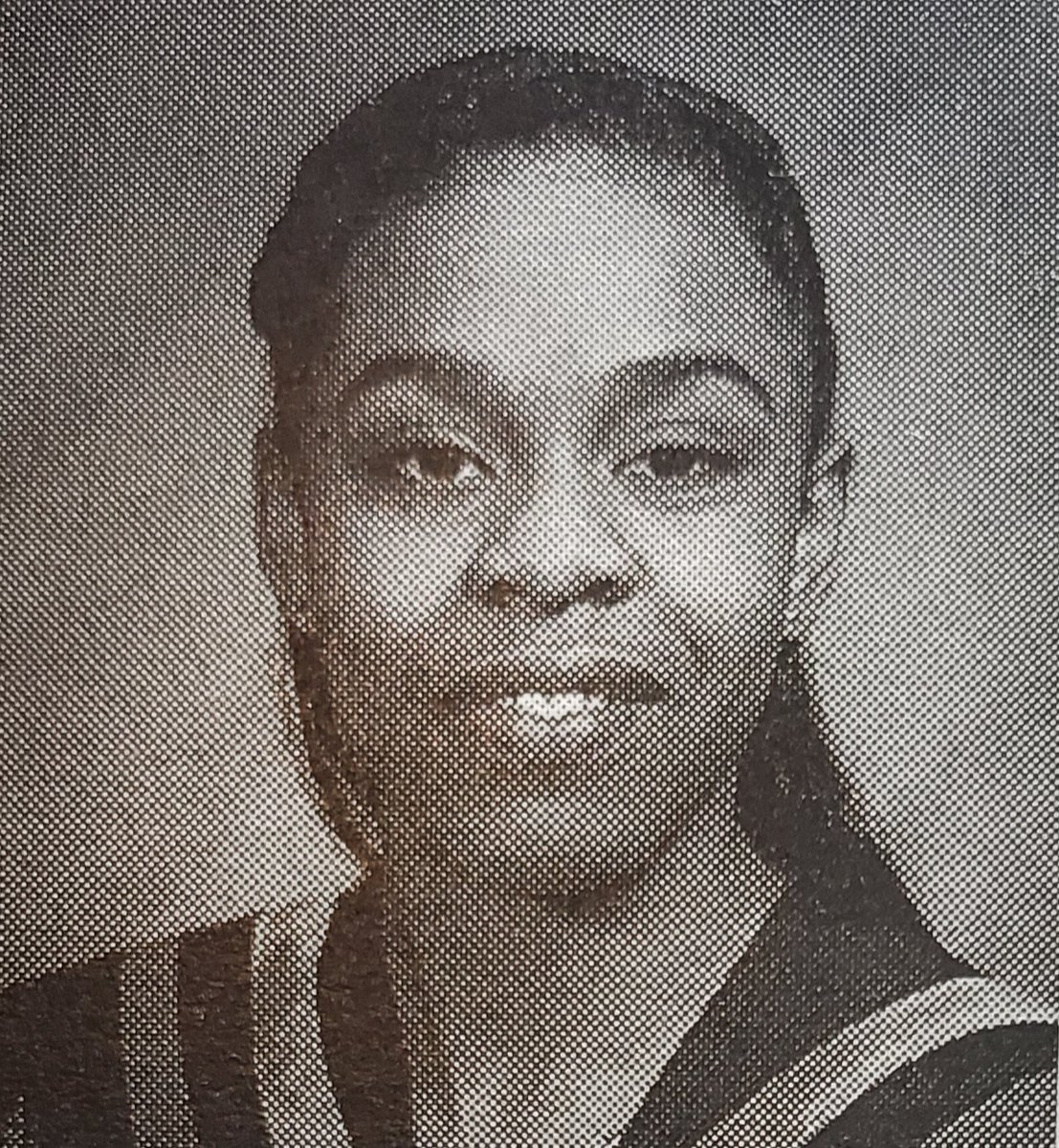 howshehustles's tweet photo. Q - If you could go back to high school, what advice would you give yourself on success and overcoming setbacks in life?
Doing a lot of reflecting on Instagram this morning as I prepare for more #publicspeaking with students.
#howshehustles #tbt #thursdaythoughts https://t.co/SWUTdtuJ8e